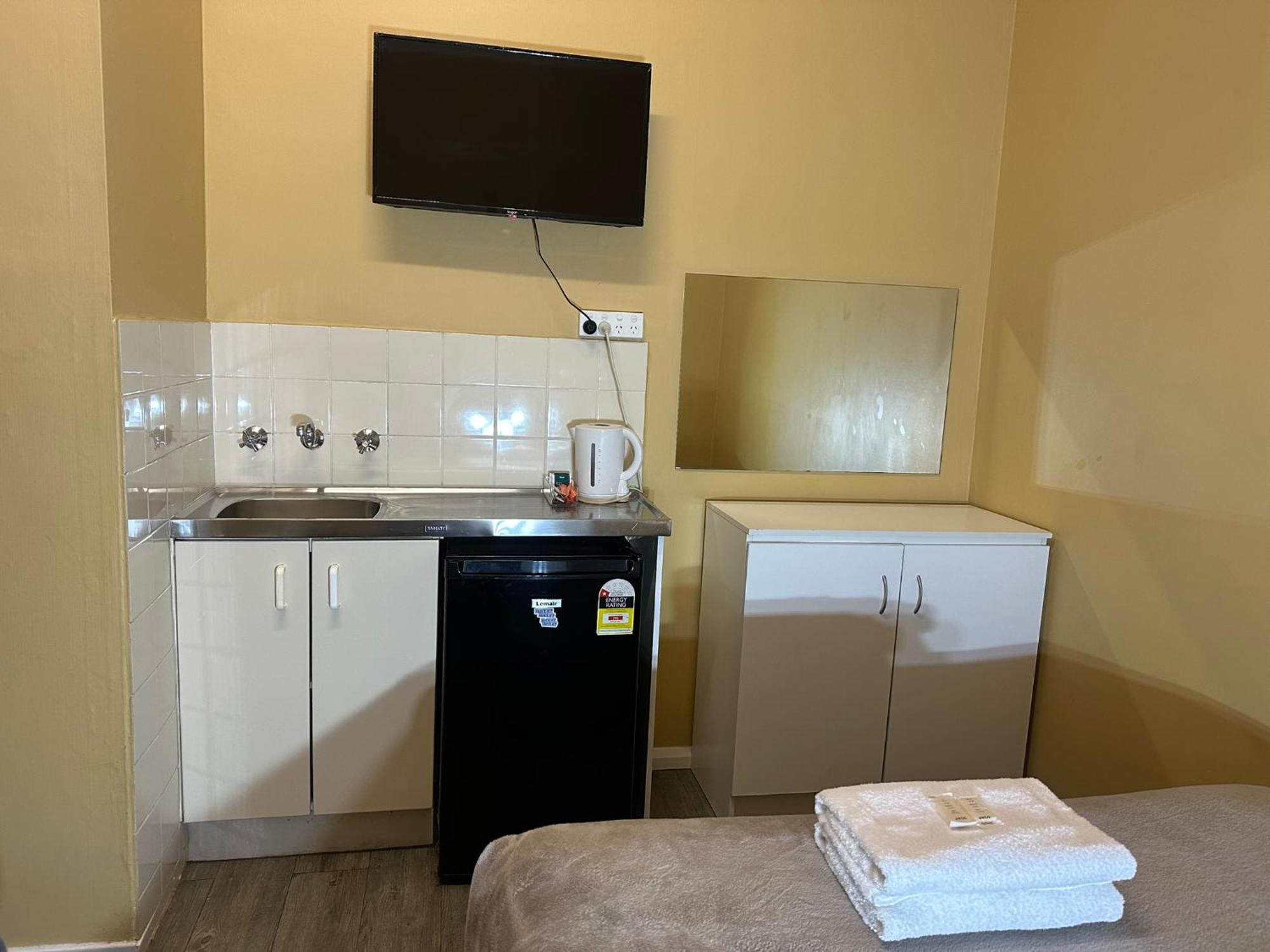 Private Hotel